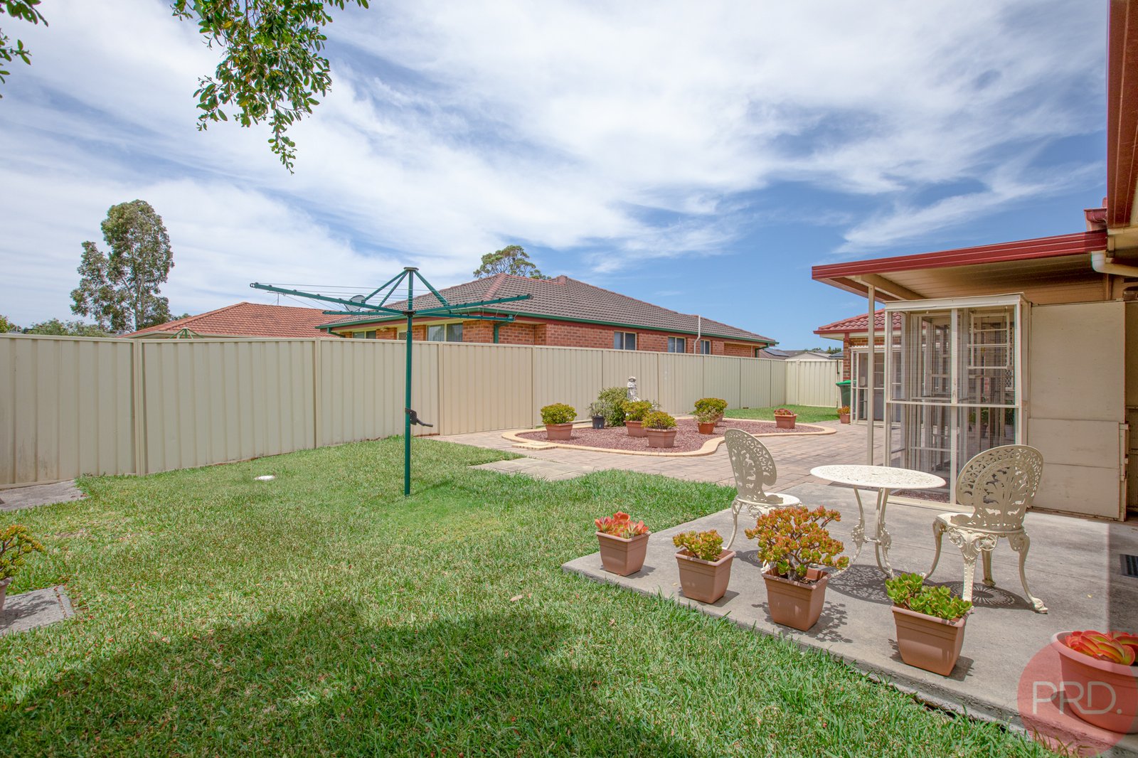 27 Drysdale Crescent METFORD 18