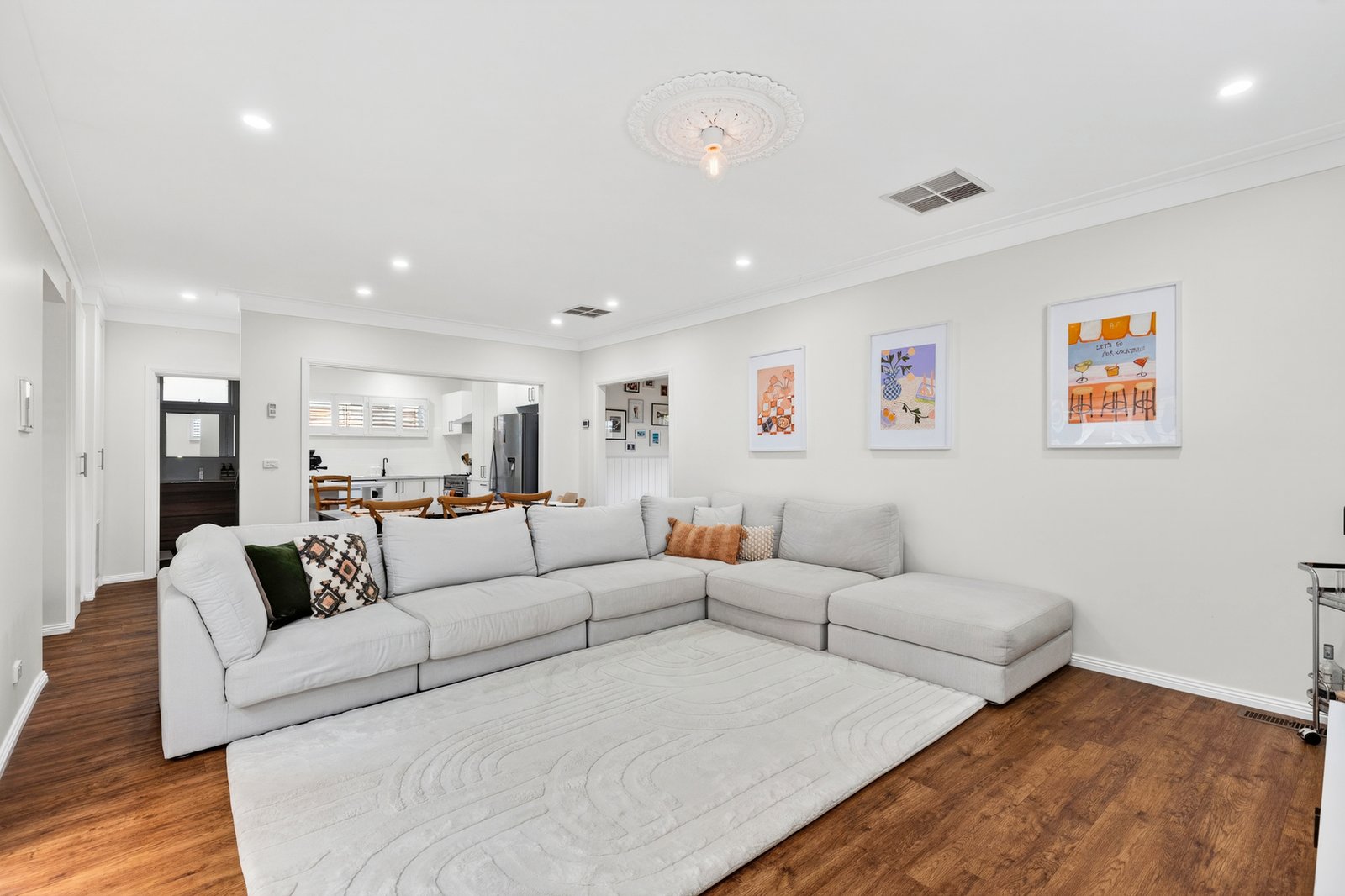 Gallery: 27 Dudley Street