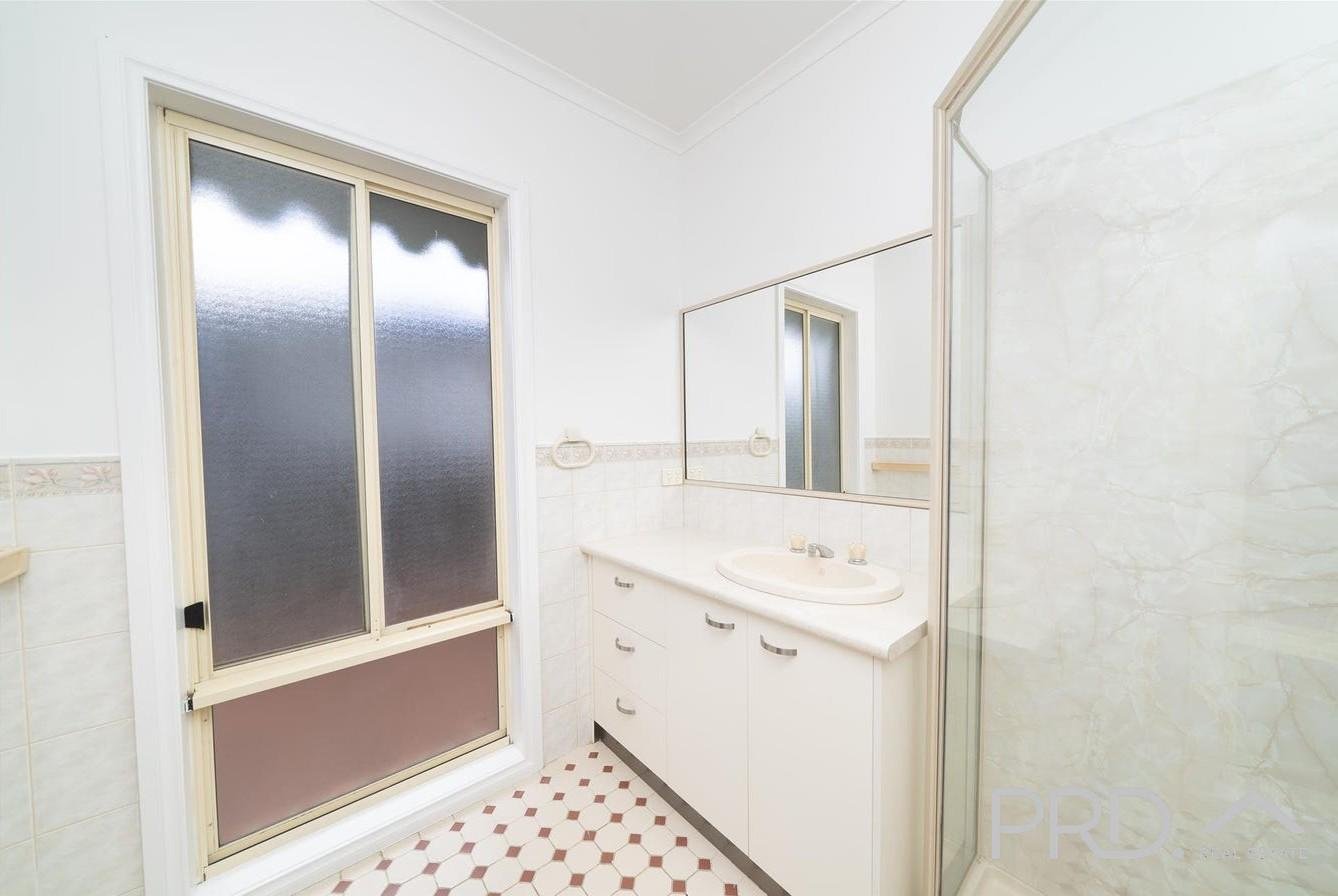 27 Dunning Drive MILDURA 12