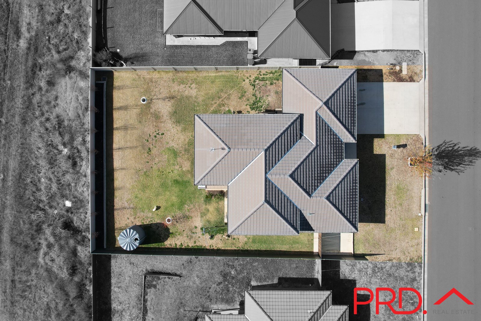 27 Eagle Avenue TAMWORTH 24