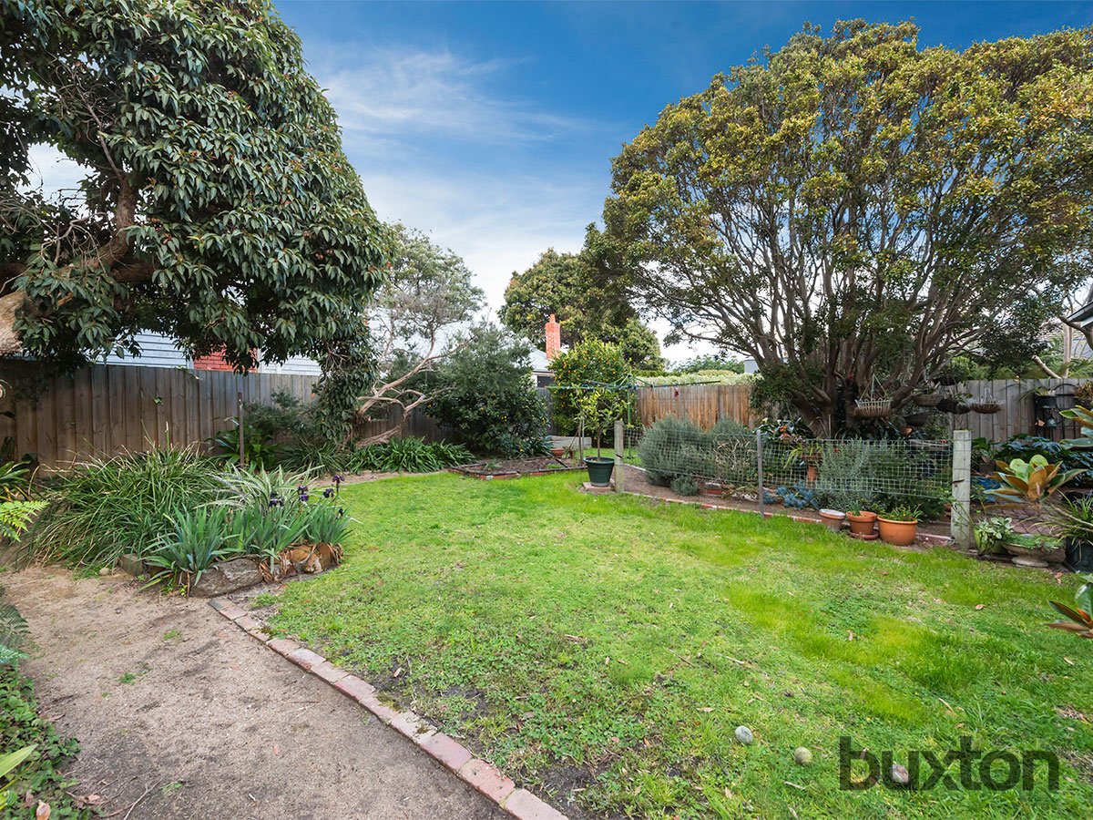 Gallery: 27 Ebden Avenue