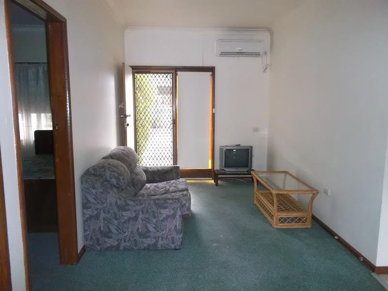 2/7 Edney St  KOORINGAL 4