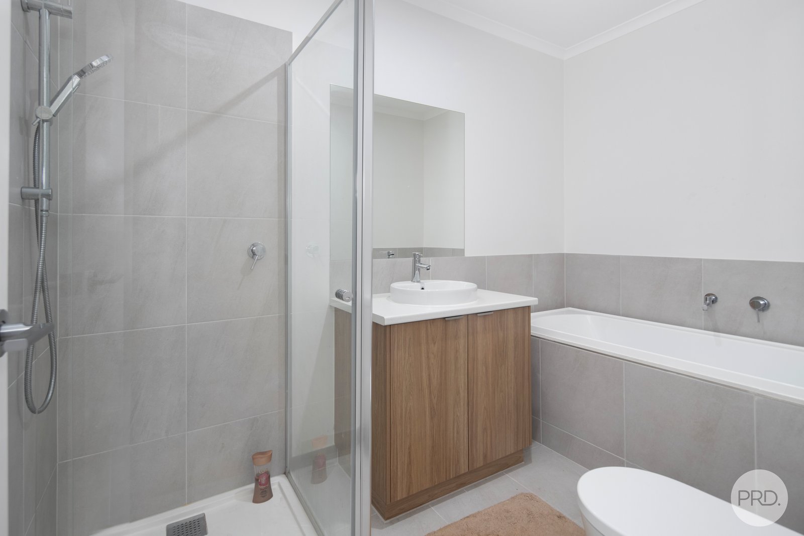 2/7 Edwards Street SEBASTOPOL 7