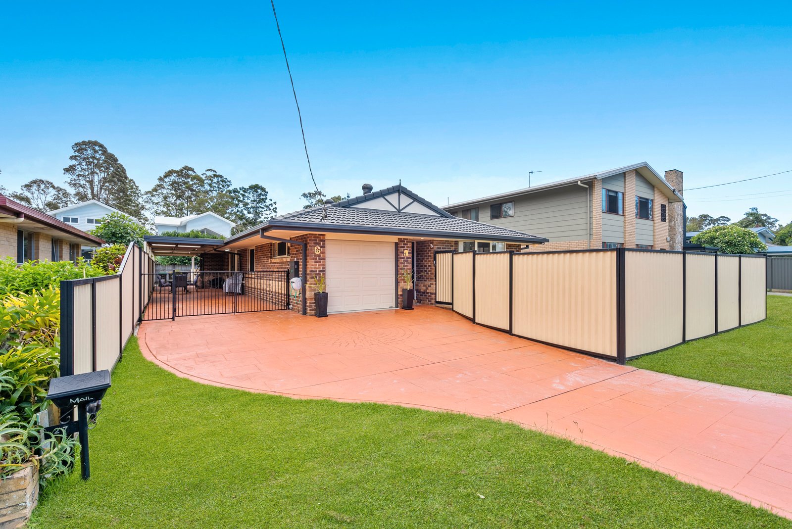 27 Elizabeth Street CURRUMBIN WATERS 5