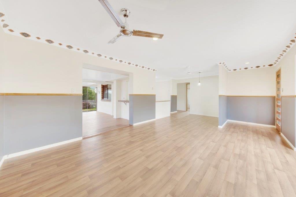 27 ELLINGTON Drive NEW AUCKLAND 5