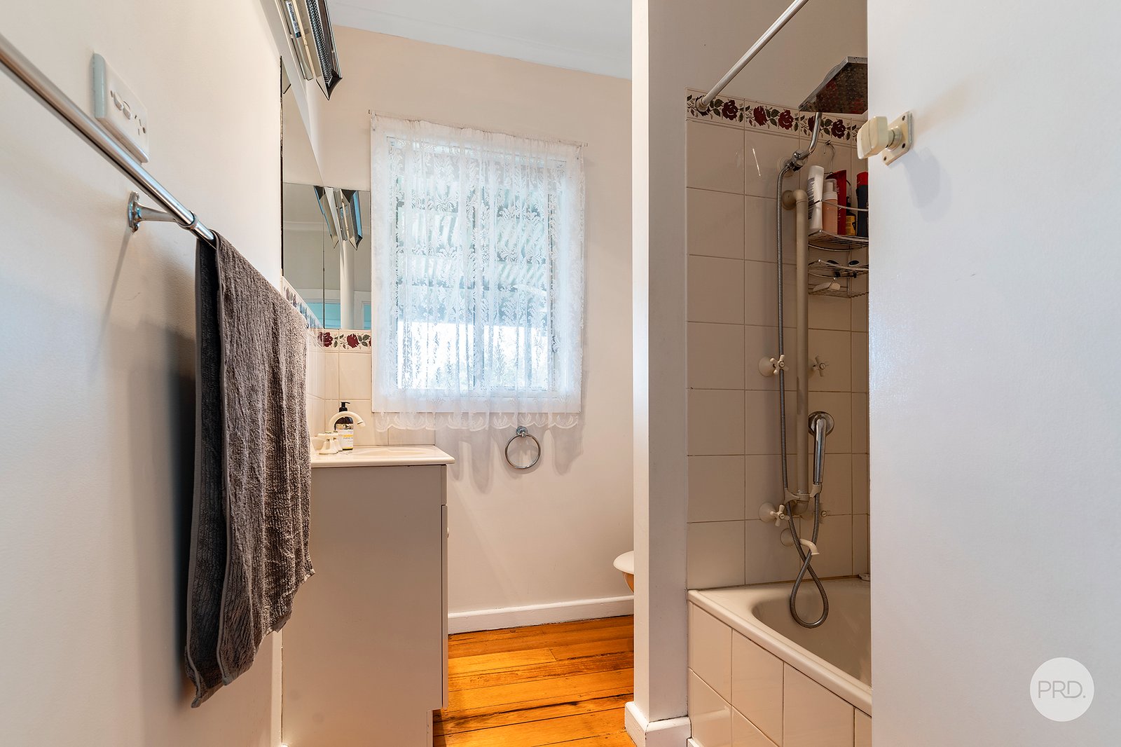 27 Ellis Street FLORA HILL 10