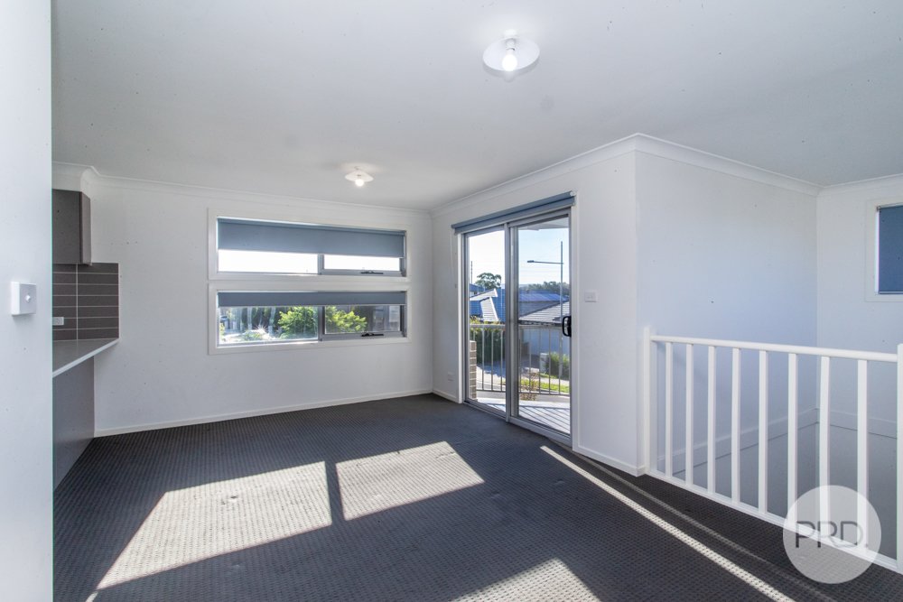 27 Empire Circuit PENRITH 6