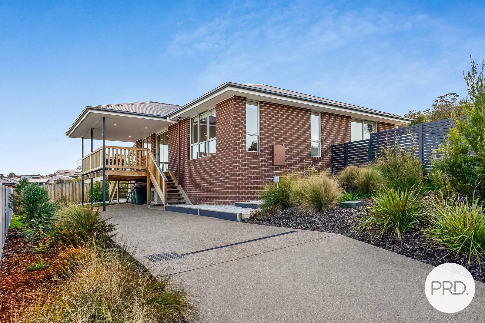 27 Enchantress Street ROKEBY 2