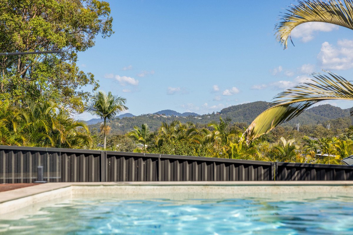 27 Equinox Court Mudgeeraba 3