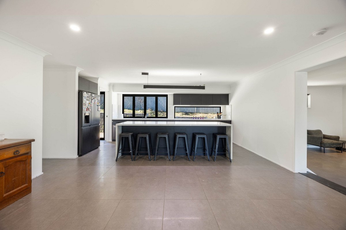 27 Equinox Court Mudgeeraba 10