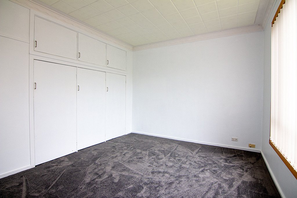 27 Essex Street WENDOUREE 6