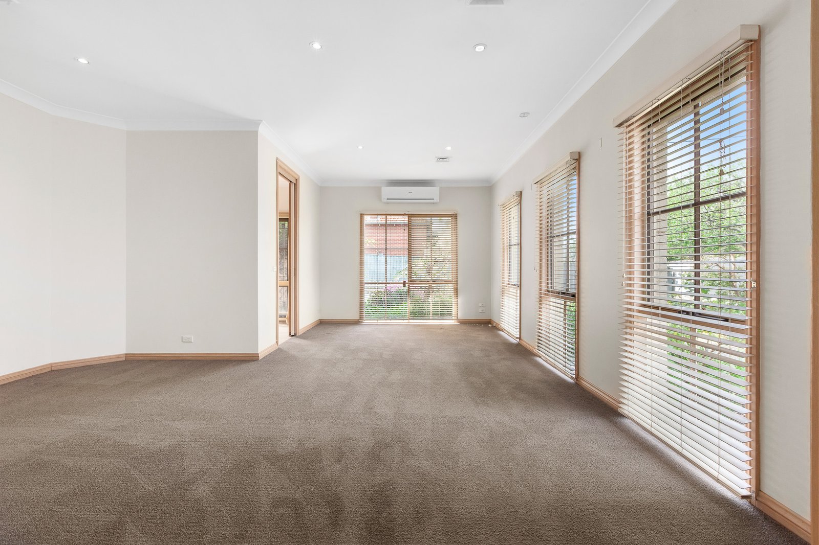 Real Estate and Property in 27 Eva Street, Malvern, VIC