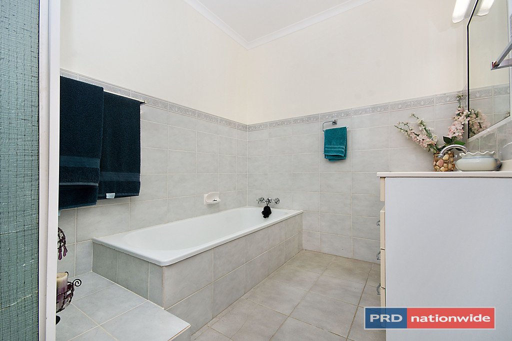 27 Fairway Drive CASINO 7