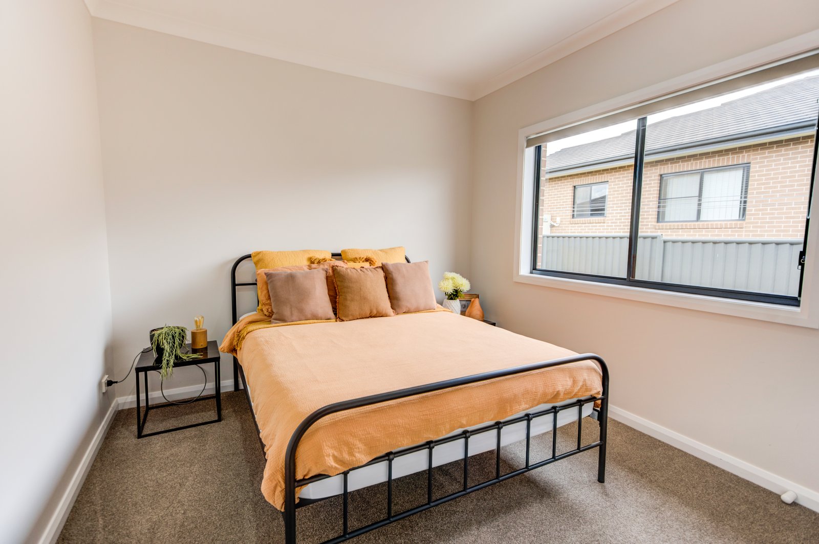 27 Falcon Drive TAMWORTH 10