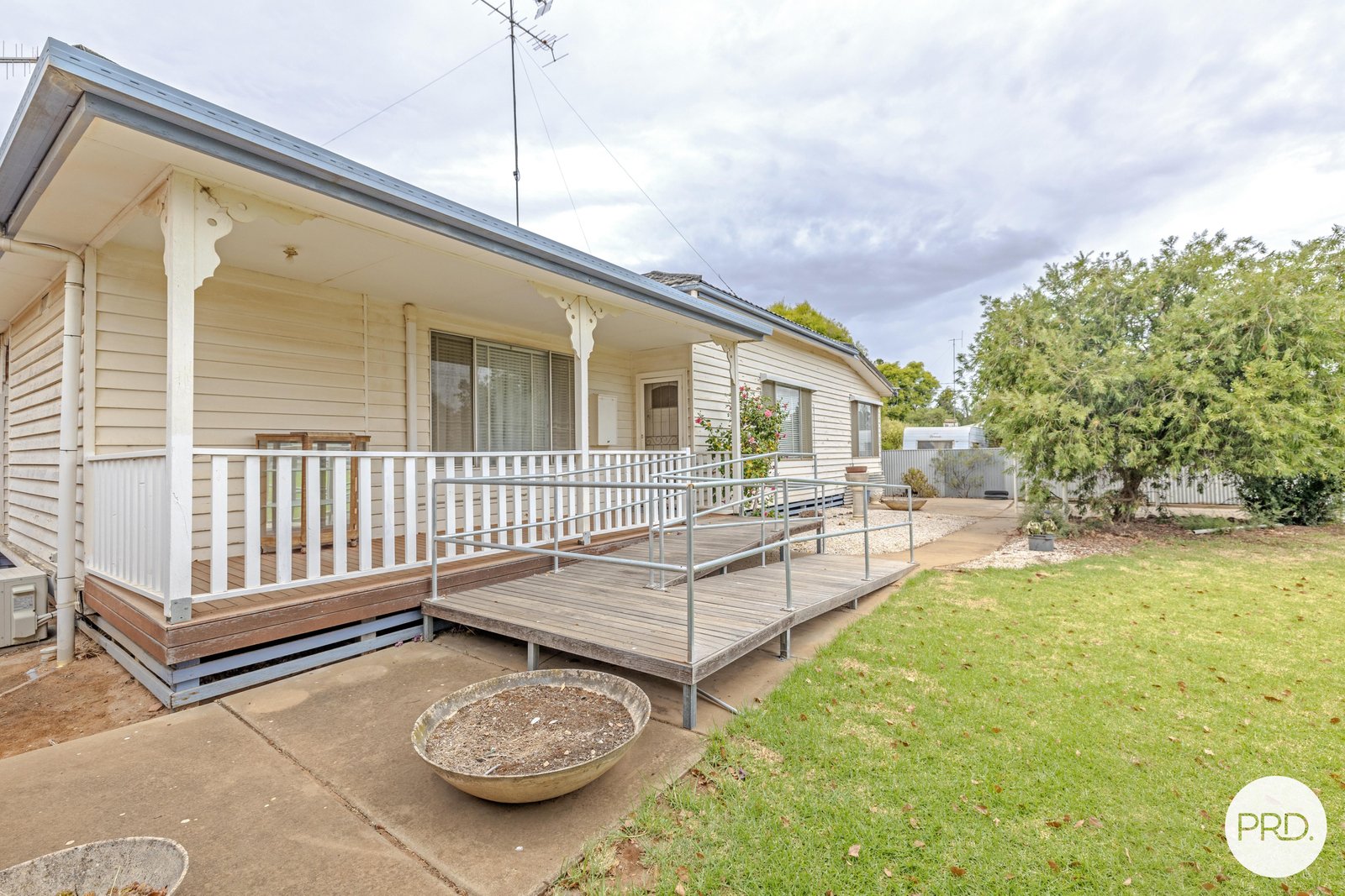 27 Farrell Street OUYEN 2