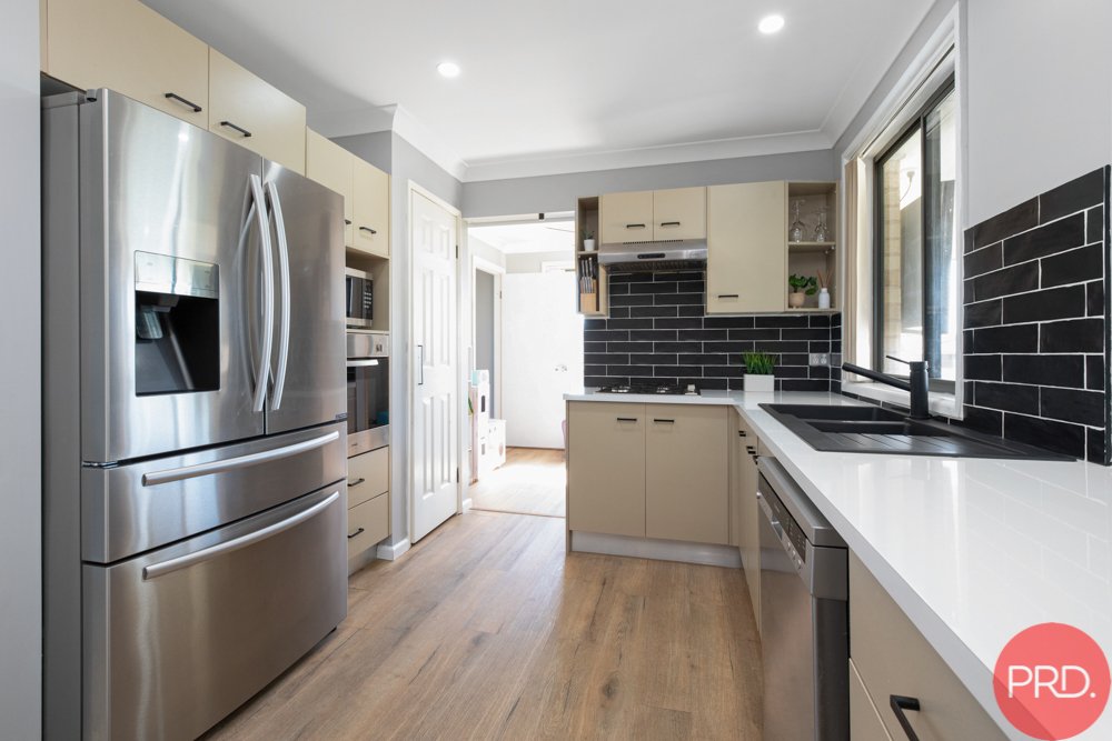27 Fernleigh Avenue RUTHERFORD 6