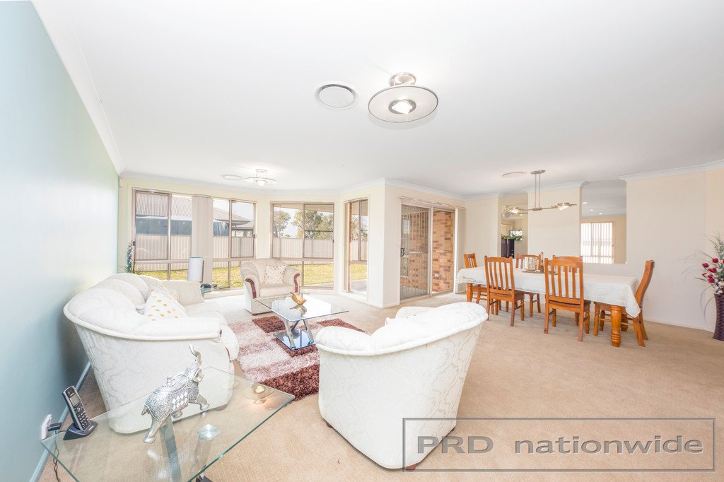 27 Forbes Cres  HEDDON GRETA 12