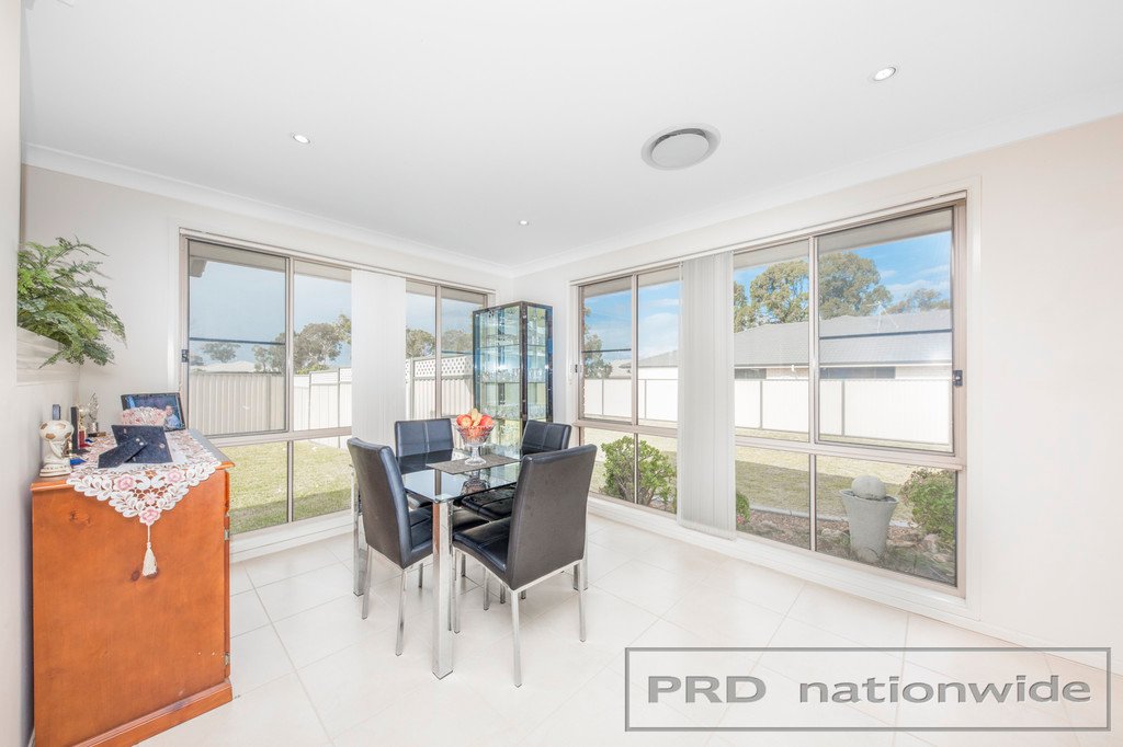 27 Forbes Cres  HEDDON GRETA 18