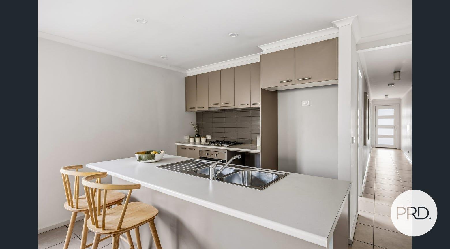 27 Fraser Street MOUNT PLEASANT 5