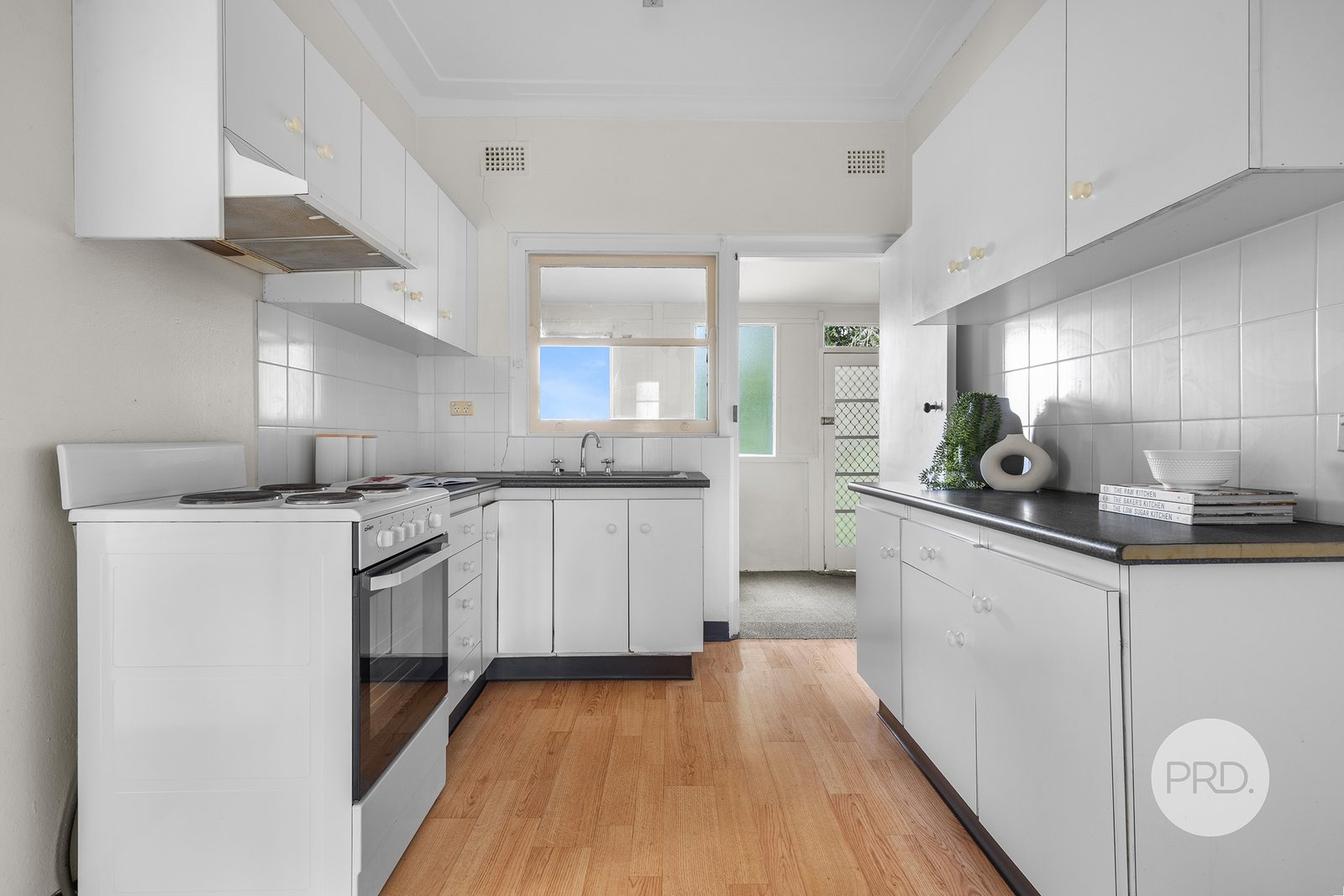 27 Frederick Street OATLEY 3