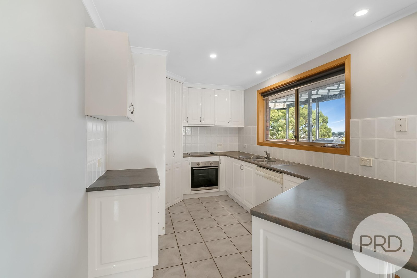 27 Freesia Crescent KINGSTON 3