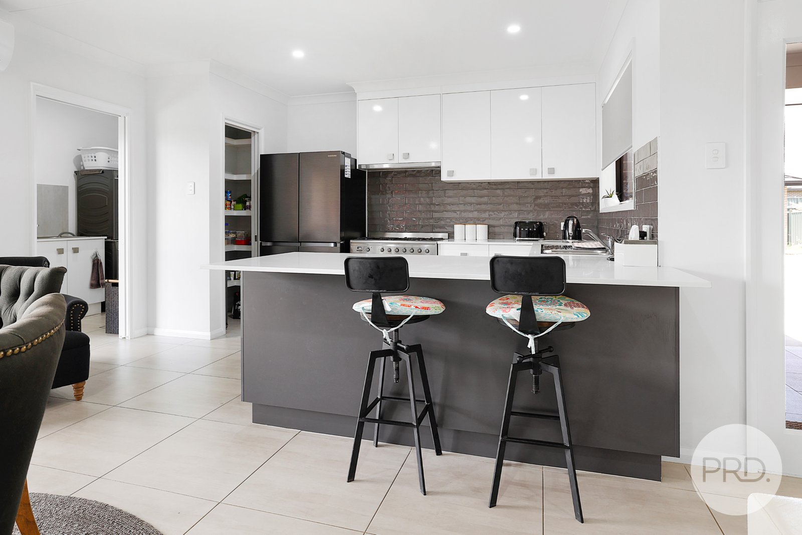 2/7 Gabriella Way TAMWORTH 6