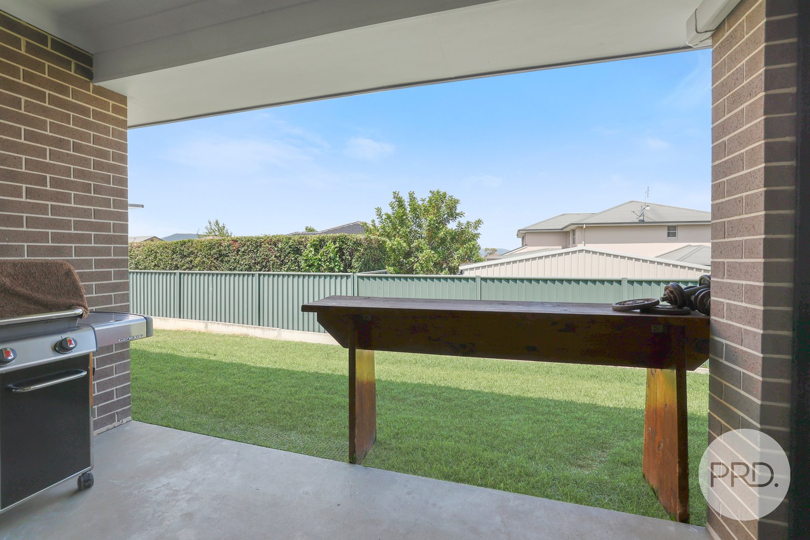 2/7 Gabriella Way TAMWORTH 15