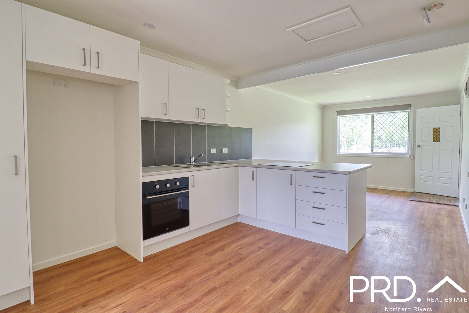 2/7 Gail Place EAST LISMORE 1