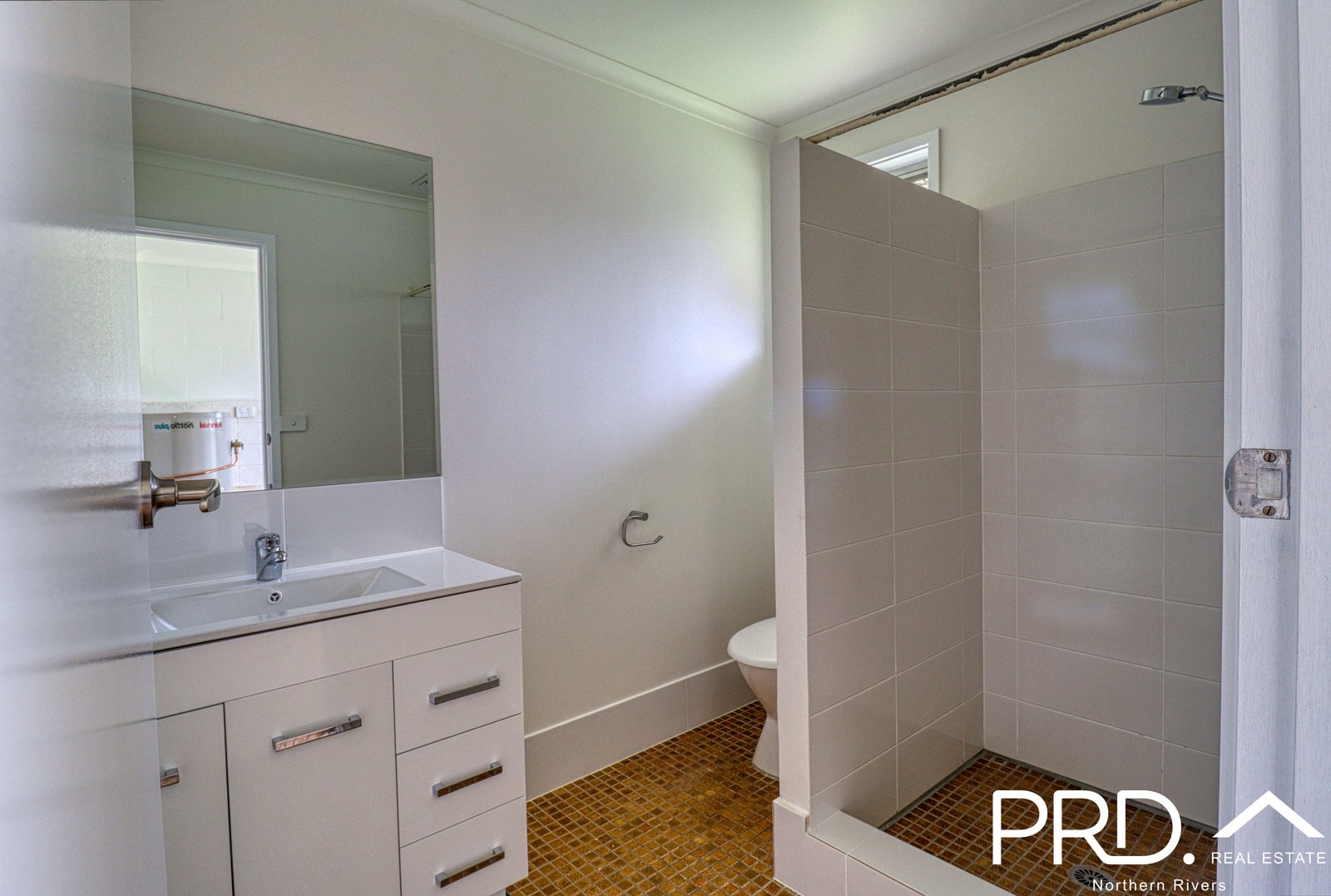 2/7 Gail Place EAST LISMORE 4