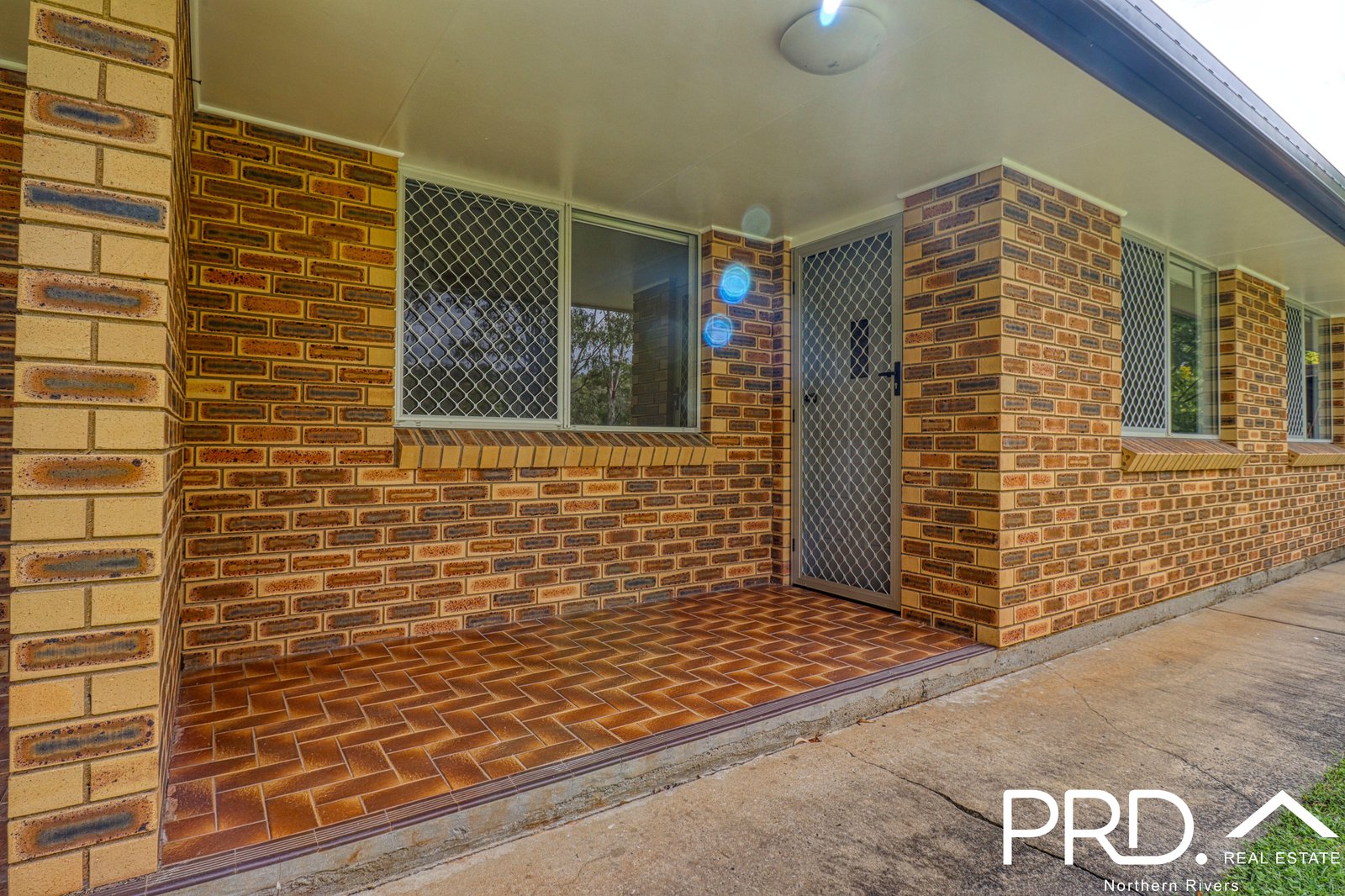 2/7 Gail Place EAST LISMORE 9