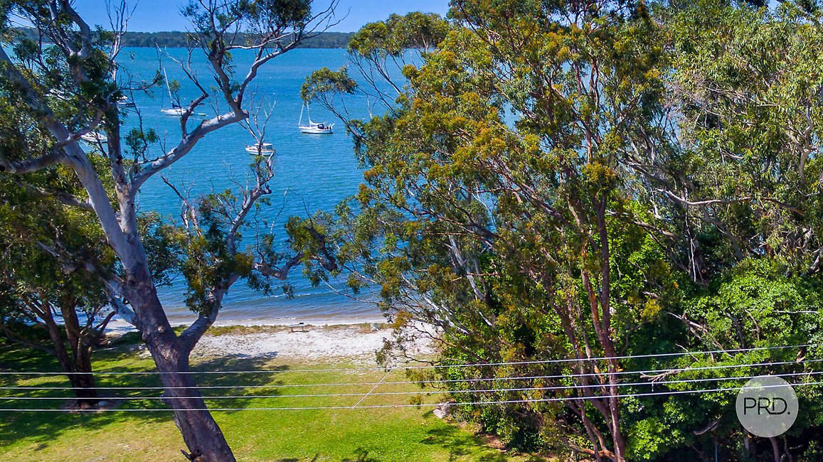 27 Gibbers Drive LEMON TREE PASSAGE 8