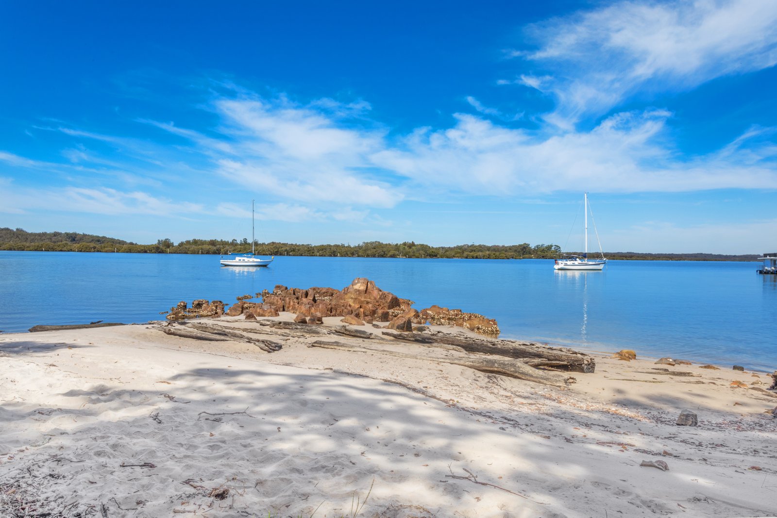 27 Gibbers Drive LEMON TREE PASSAGE 10