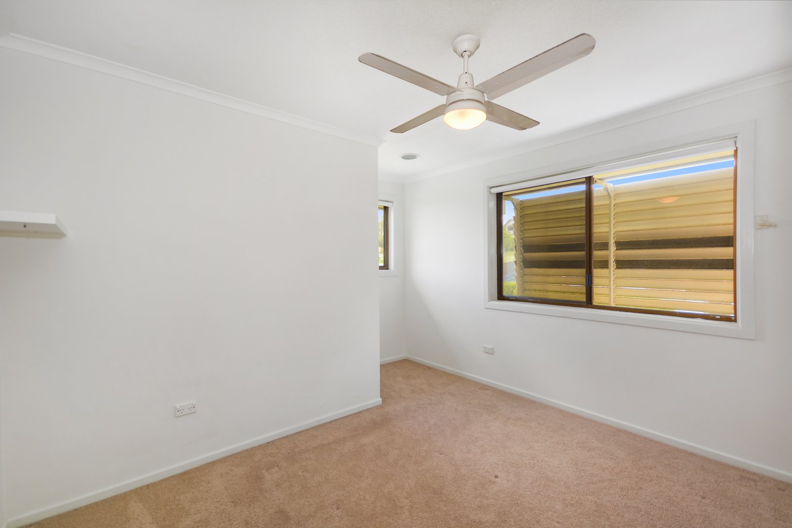 2/7 Gibson Street KINGSCLIFF 6