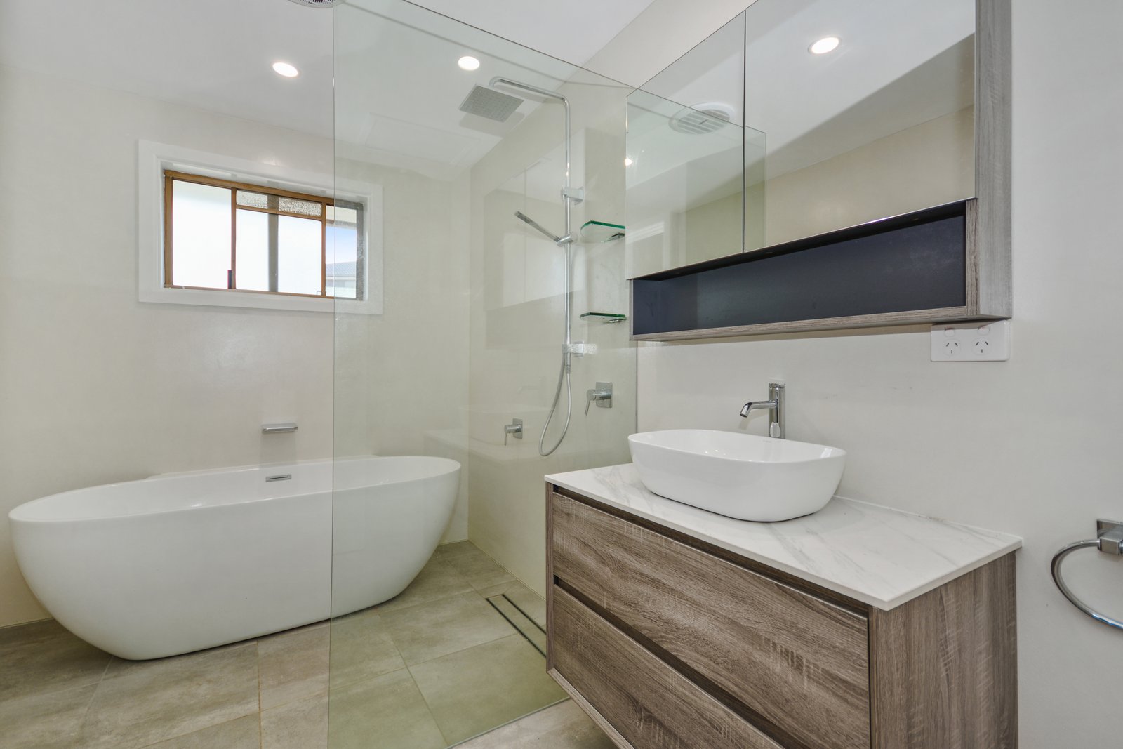 2/7 Gibson Street KINGSCLIFF 8