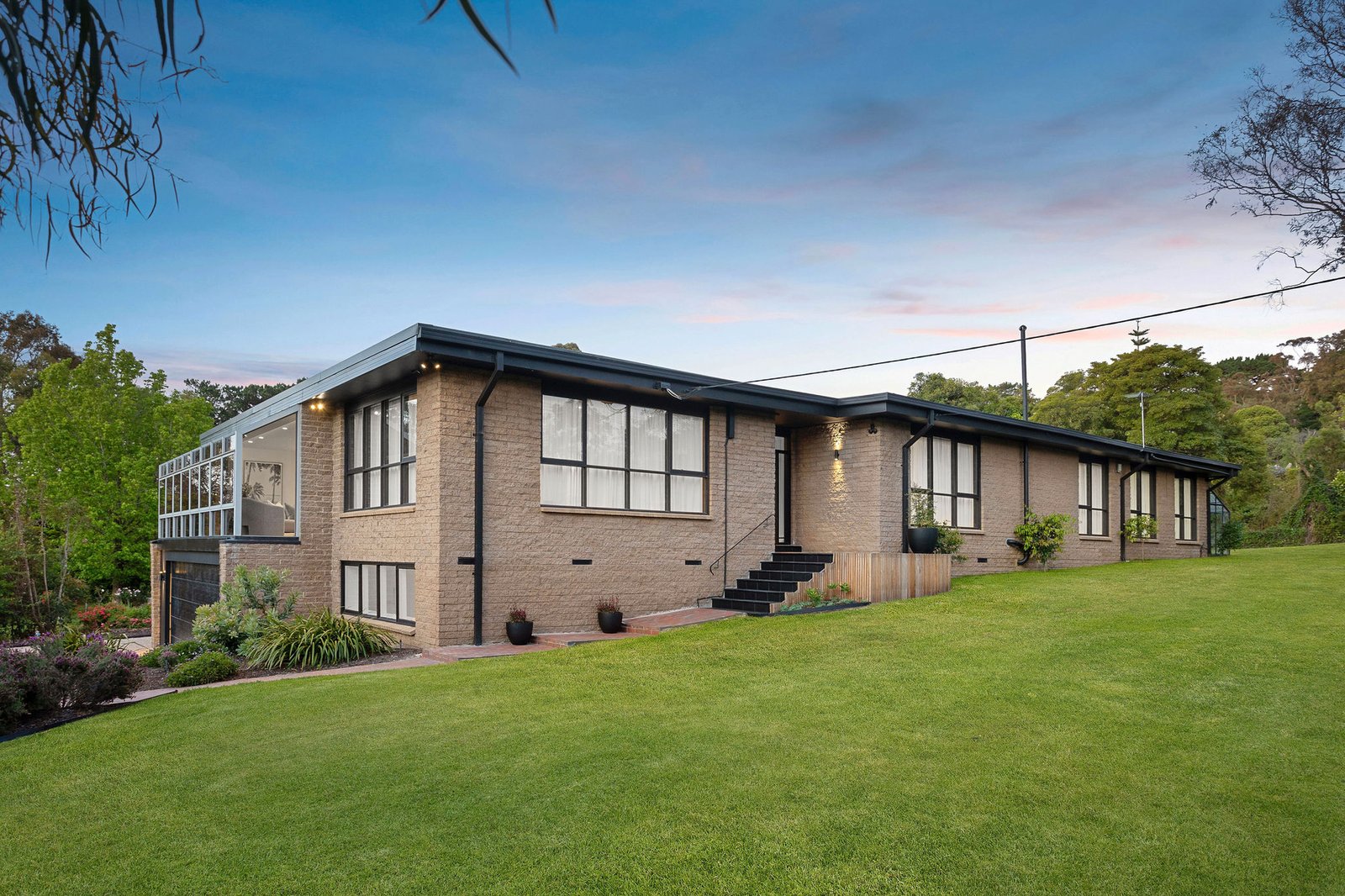 27 Gillards Road, Mount Eliza, 3930