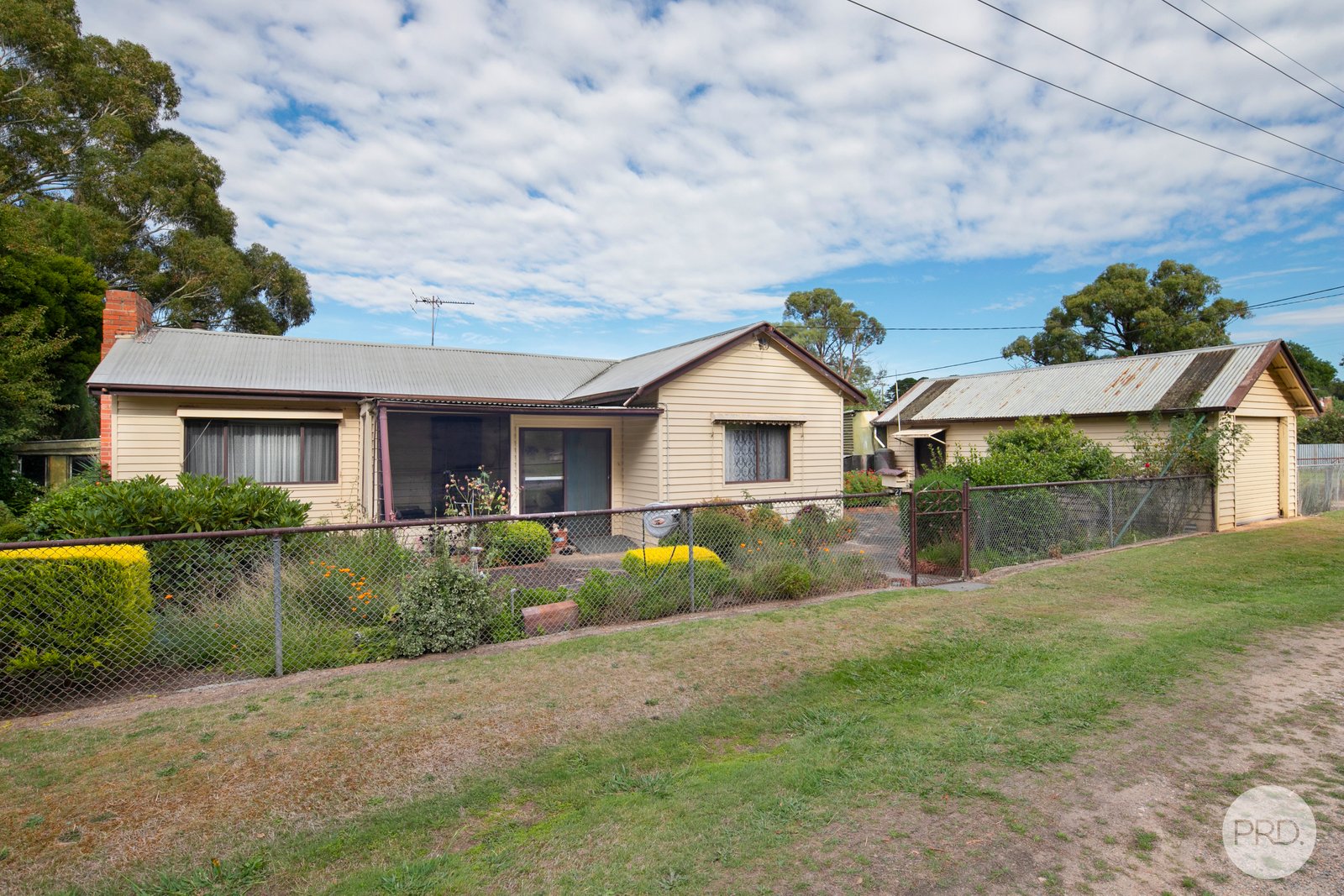 27 Gillespie Street LINTON 4