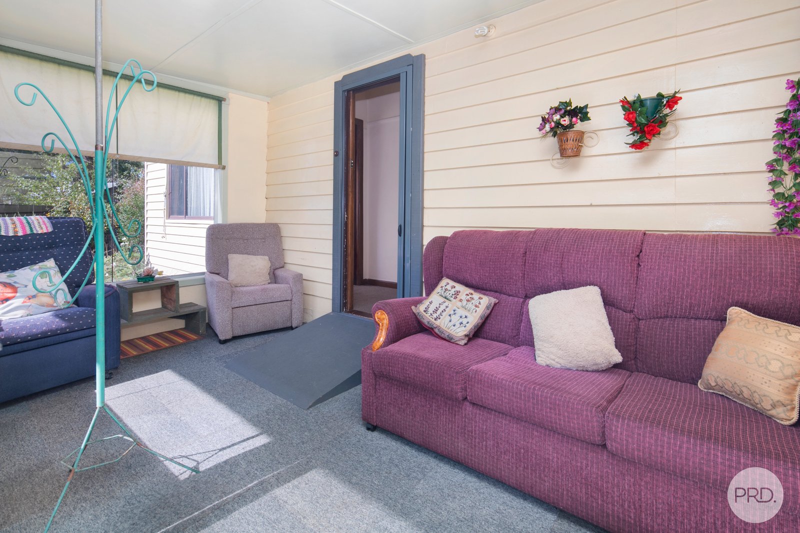 27 Gillespie Street LINTON 9