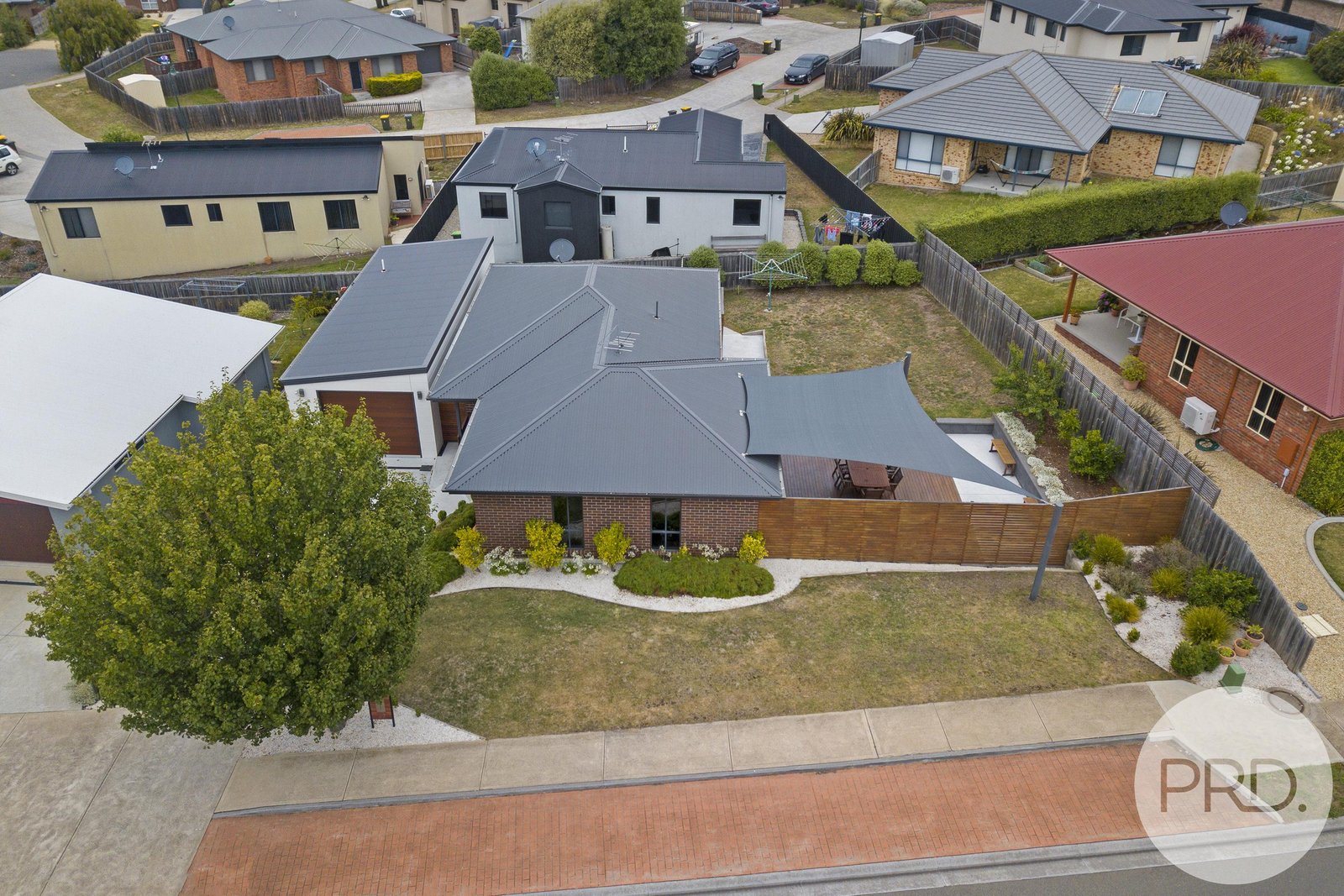 27 Glebe Hill Road HOWRAH 3