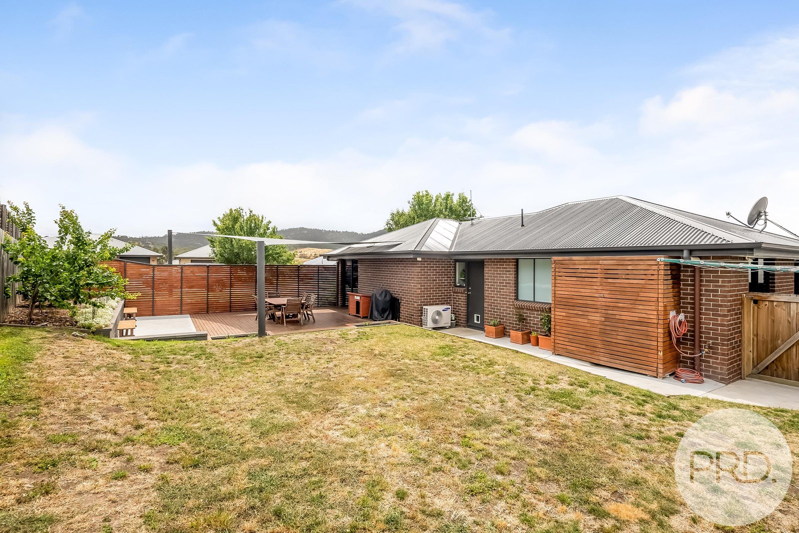 27 Glebe Hill Road HOWRAH 16