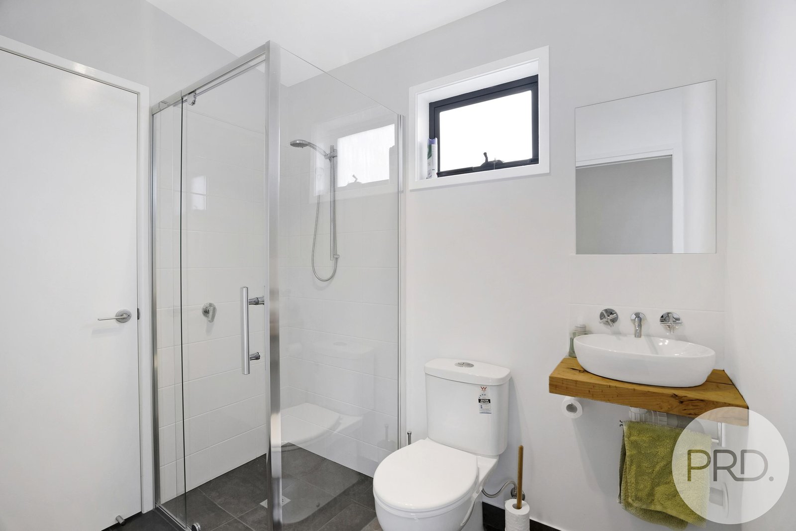 27 Glebe Hill Road HOWRAH 21