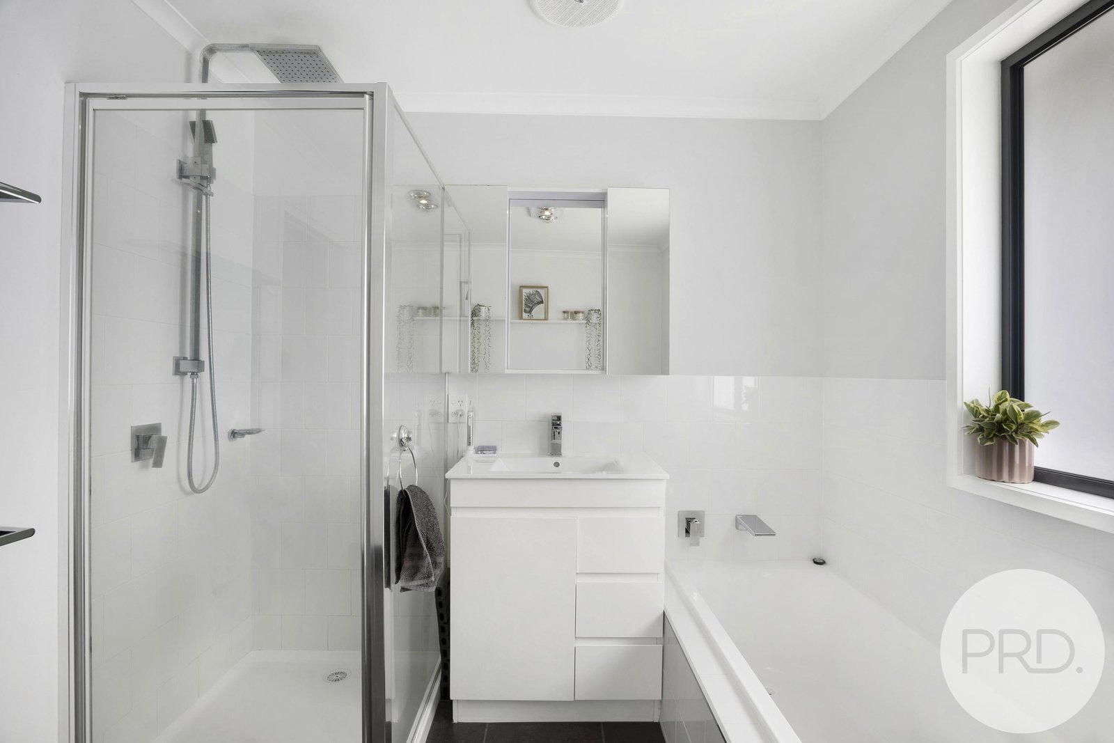 27 Glebe Hill Road HOWRAH 23