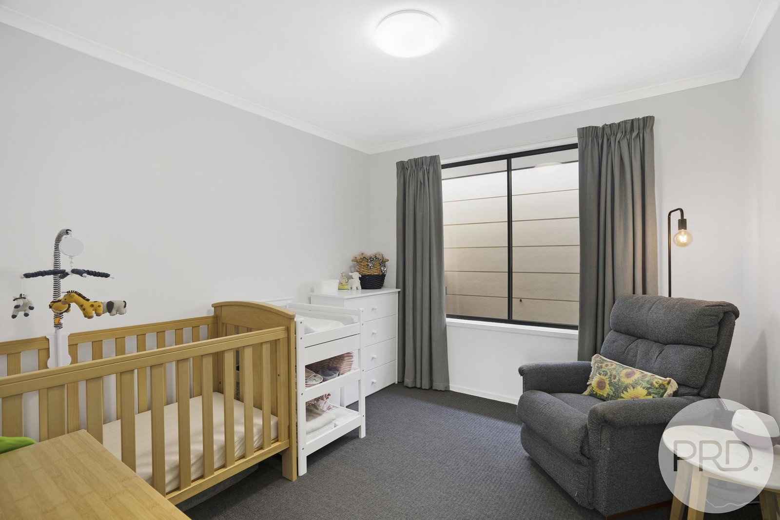 27 Glebe Hill Road HOWRAH 24