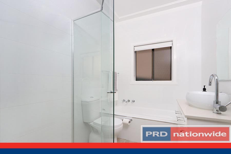 27 Glen Road OATLEY 12