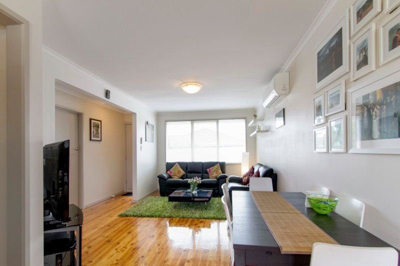 Gallery: 2/7 Glenola Road