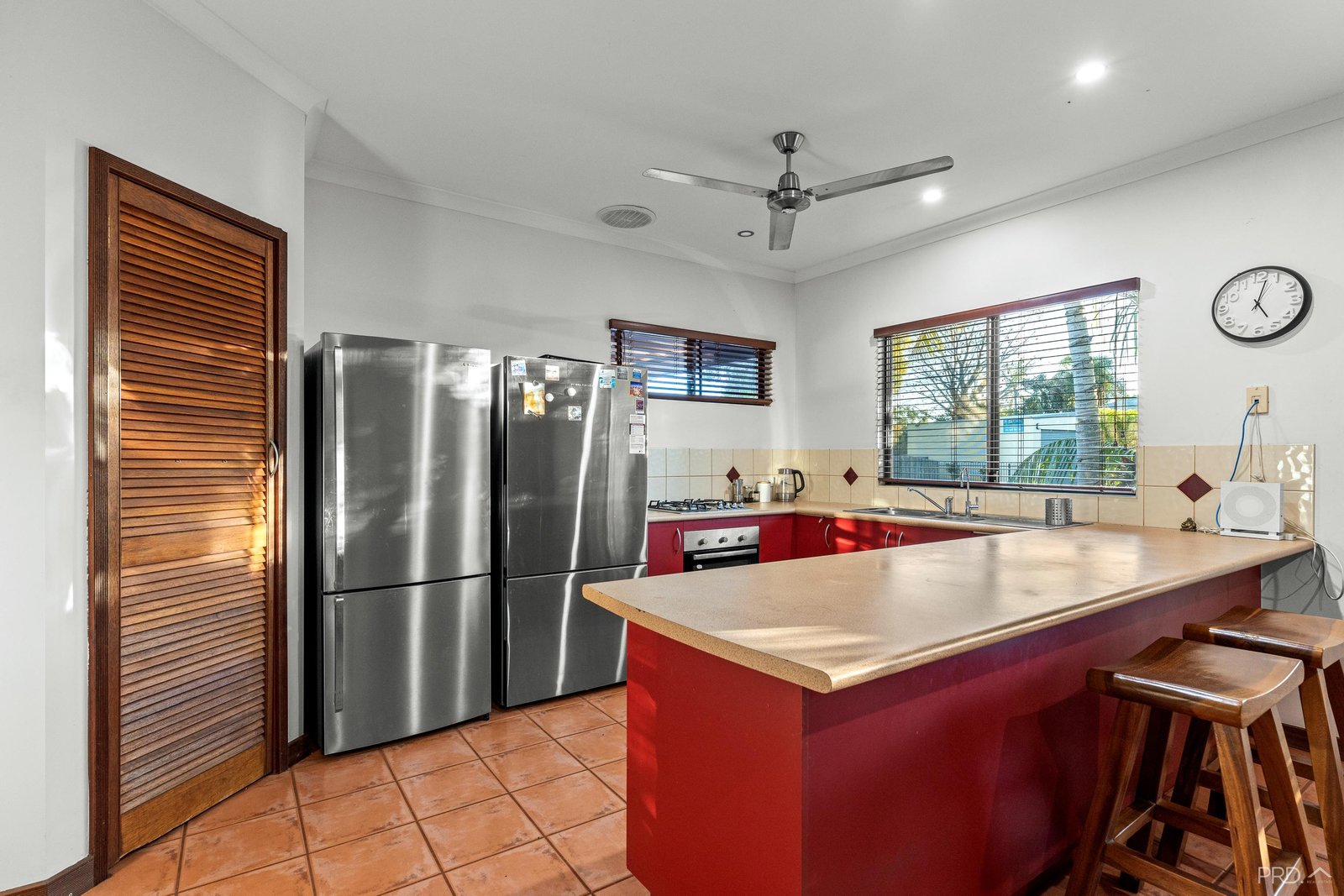 27 Goshawk Loop DJUGUN 9