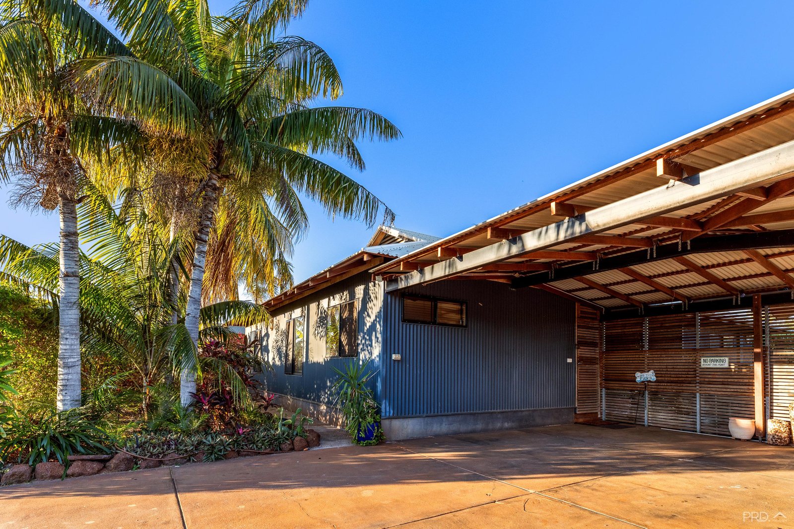 27 Goshawk Loop DJUGUN 33