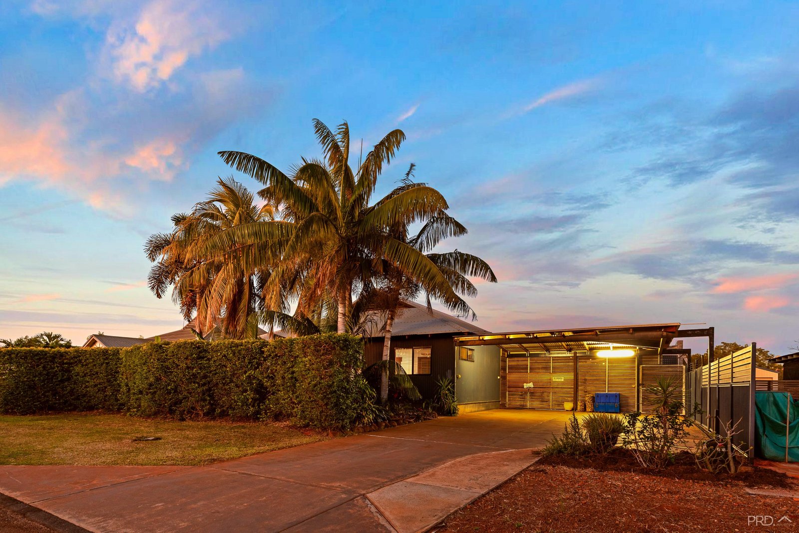 27 Goshawk Loop DJUGUN 35