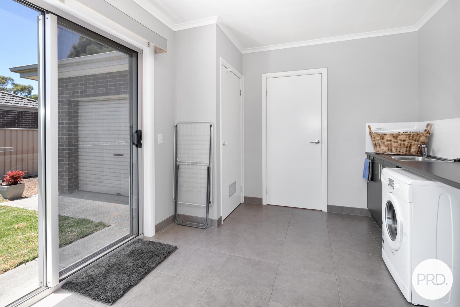 27 Grand Junction Drive MINERS REST 9