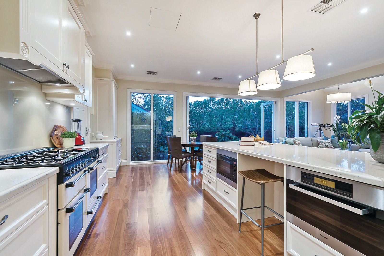 27 Grange Road, Kew, VIC