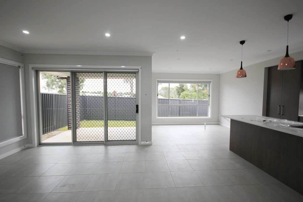 27 Greenhouse Street AUSTRAL 3